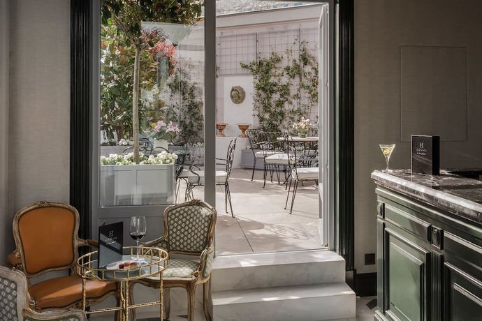 Verified hotel review - Heritage Madrid Hotel - 19