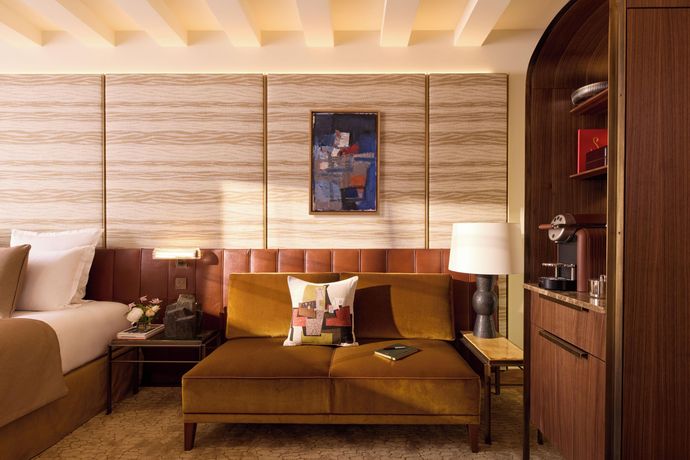 Verified hotel review - Hôtel D'Aubusson - 12