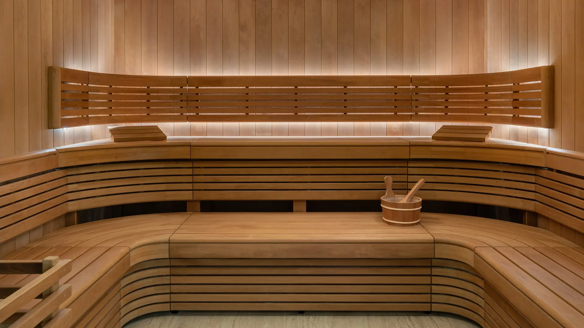 Hotel review Service & Facilities' - Raffles London at The OWO - 6