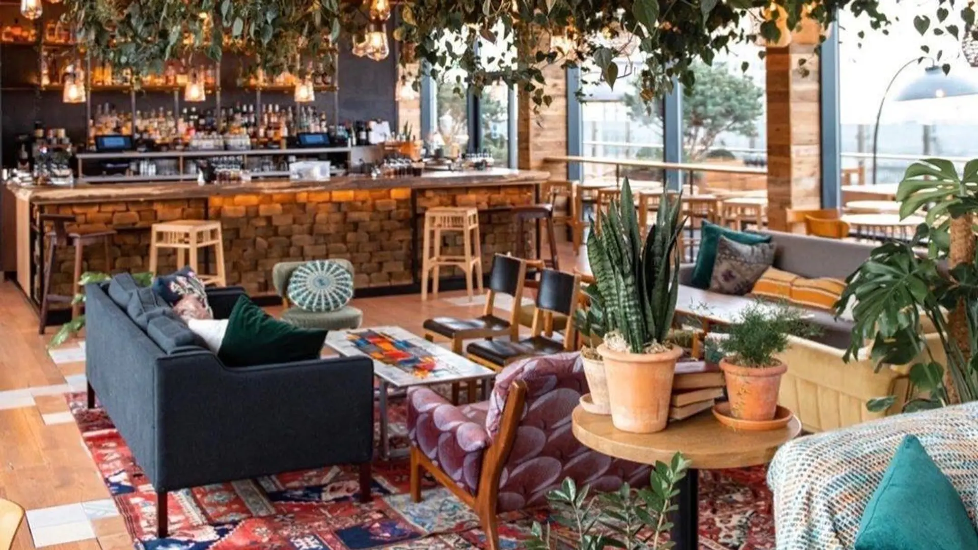 Hotel review Service & Facilities' - Treehouse Hotel London - 3