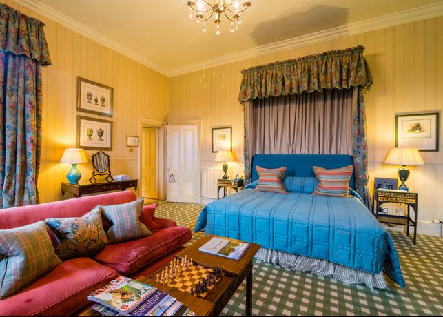 Inverlochy Castle - 55