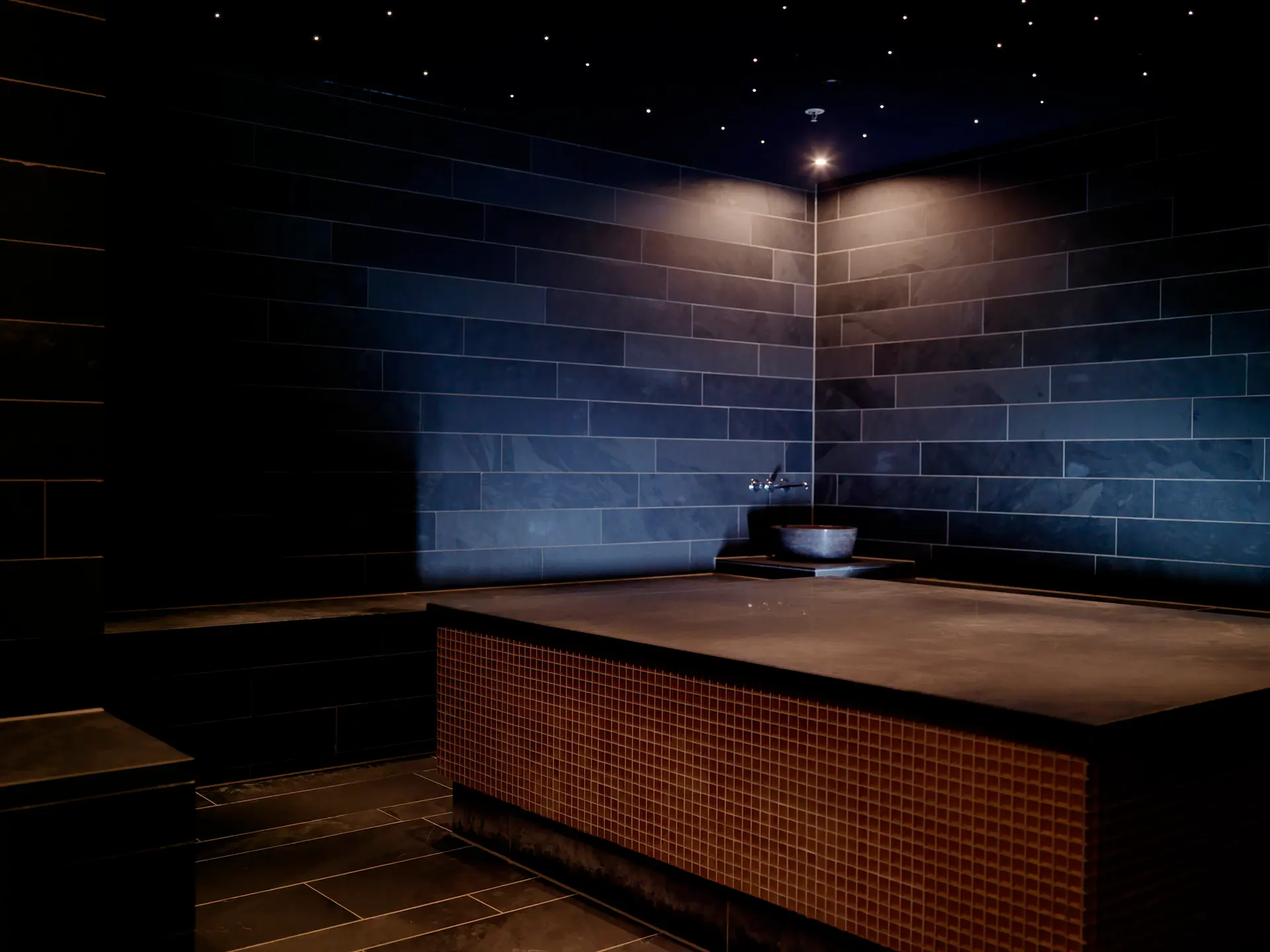 Hotel review Service & Facilities' - The Thief - 7