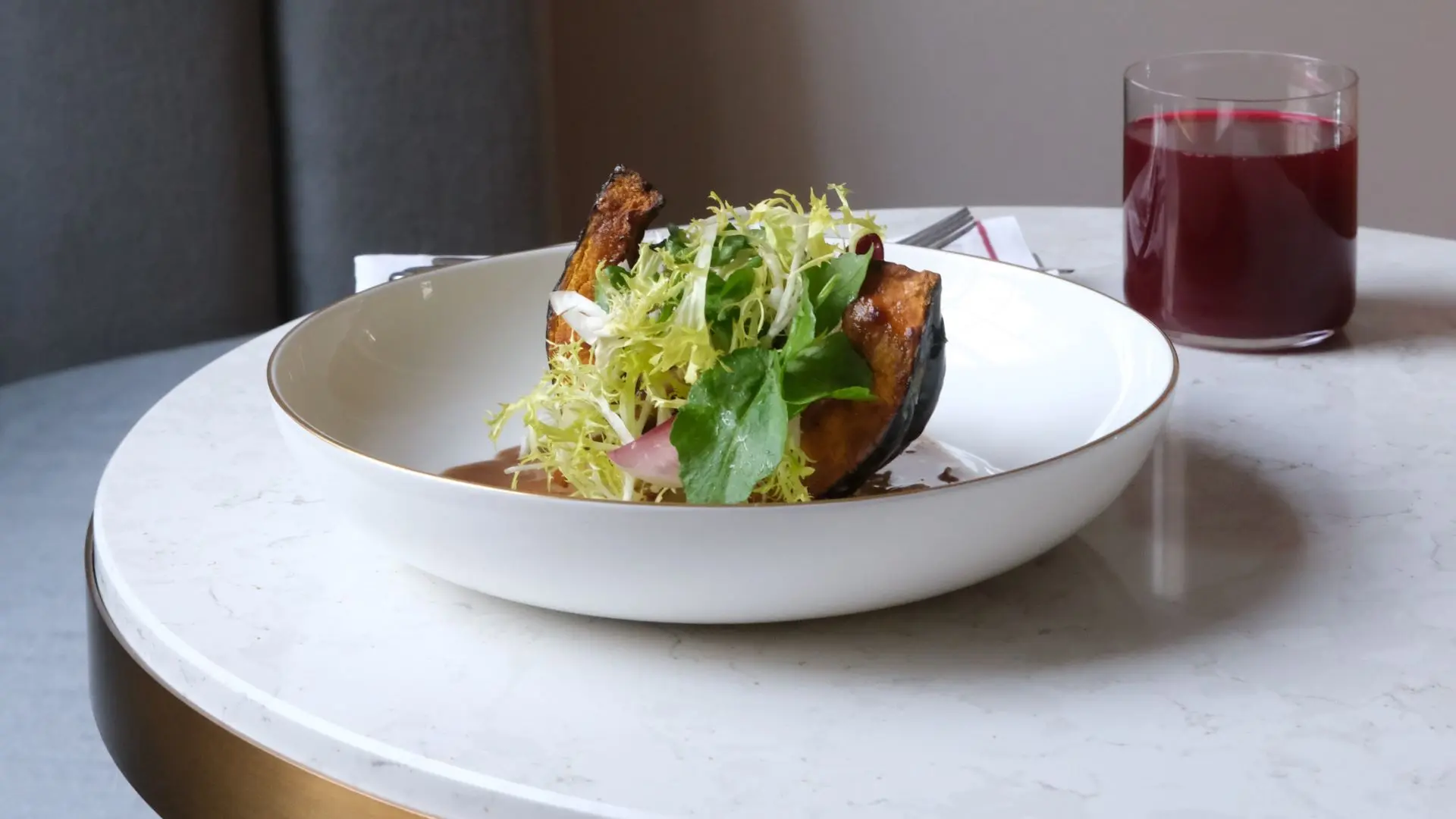 Hotel review Restaurants & Bars' - Raffles London at The OWO - 8