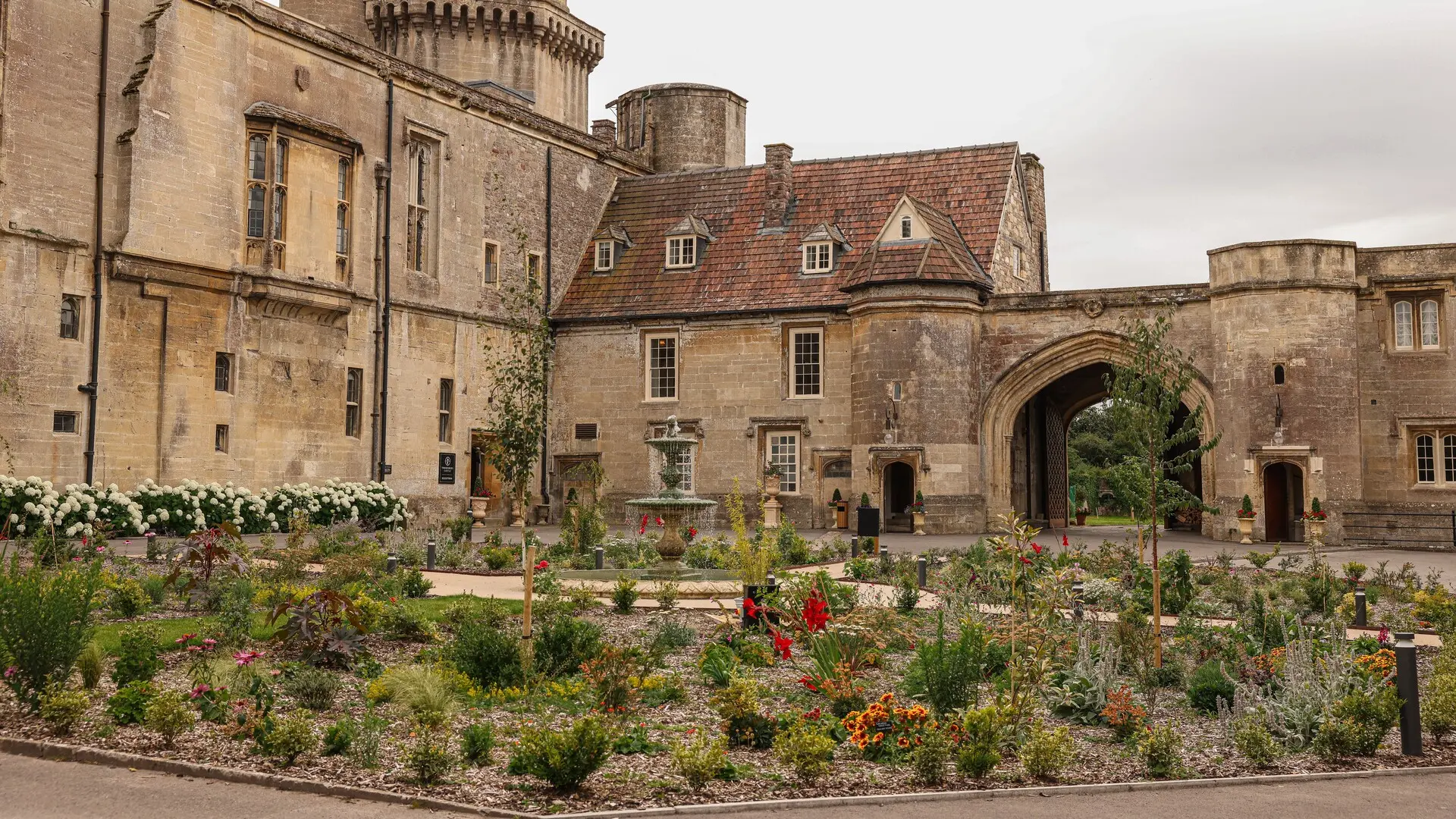 Hotel review Style' - Thornbury Castle - 0