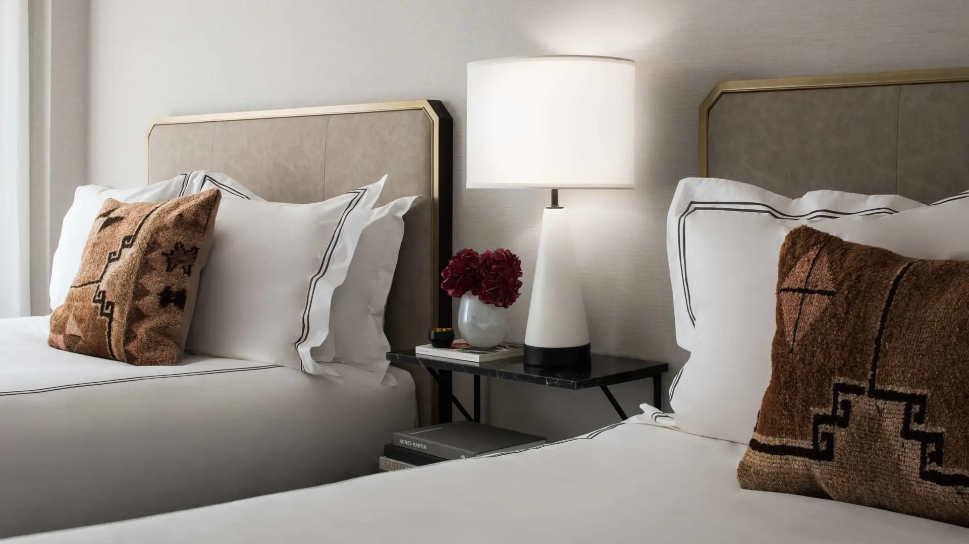 Hotel review Accommodation' - The Talbott Hotel - 3