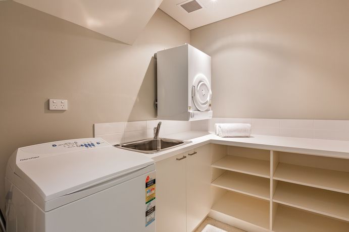 Verified hotel review - Smiths Beach Resort - 52