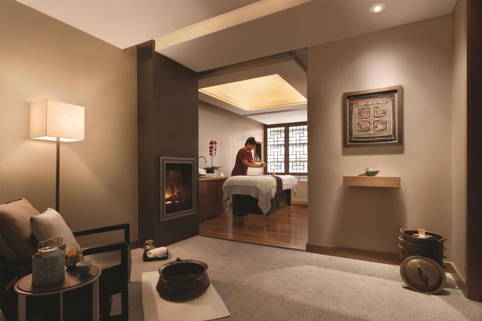 Verified hotel review - Shangri-La Vancouver - 33