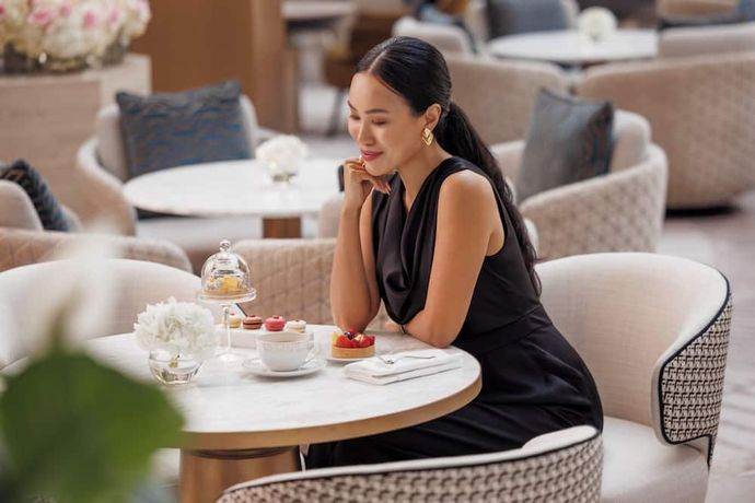 Jumeirah Emirates Towers - 5