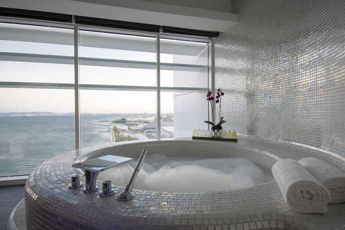 MYRIAD by SANA Hotels - 12