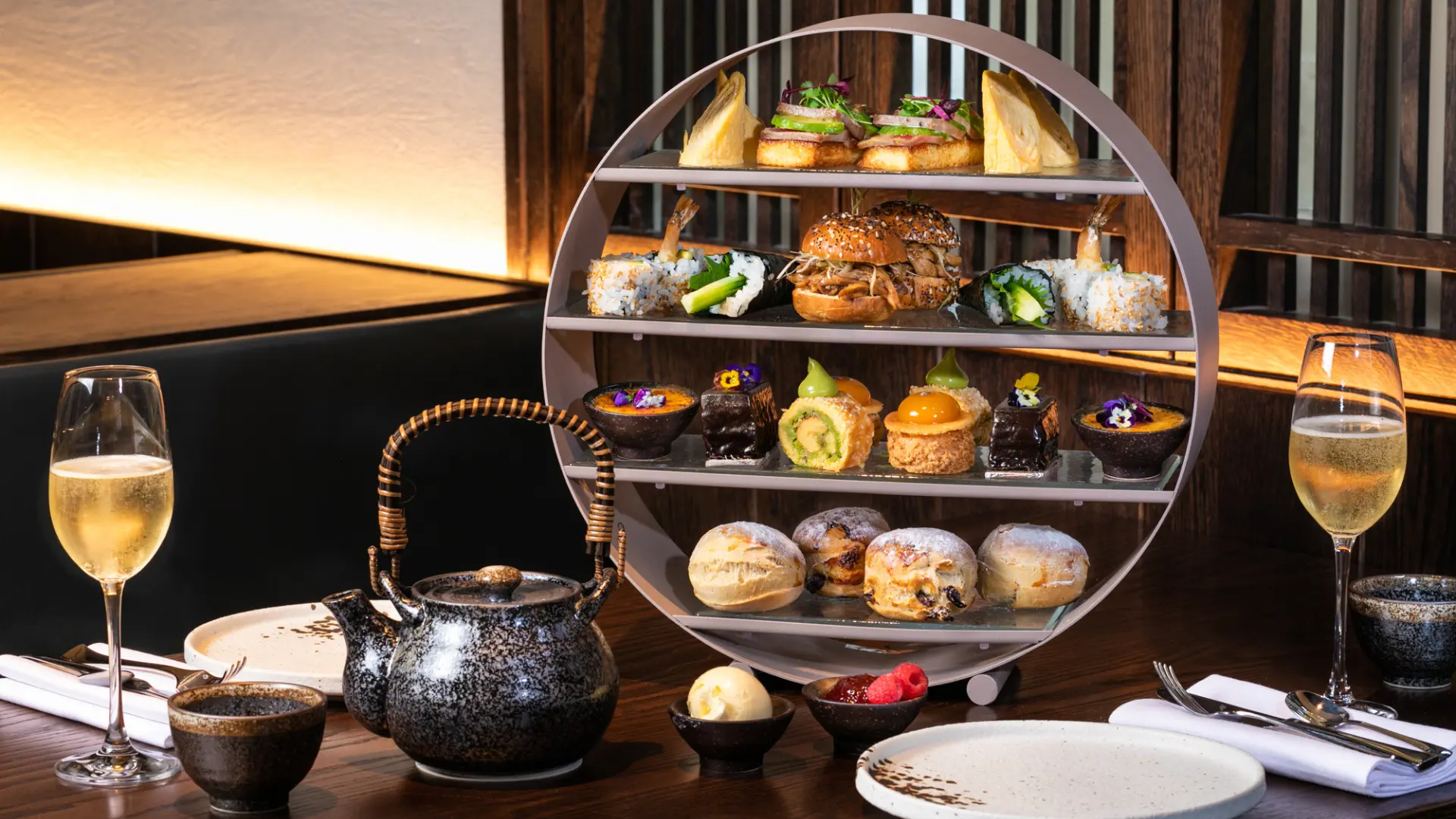 Hotel review Restaurants & Bars' - Prince Akatoki London - 3