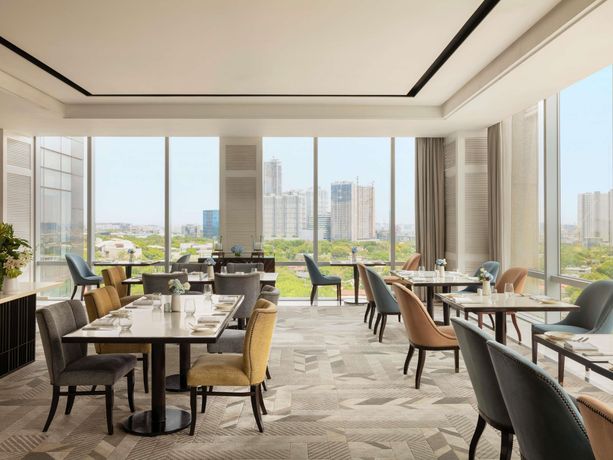 Verified hotel review - Raffles Makati - 10