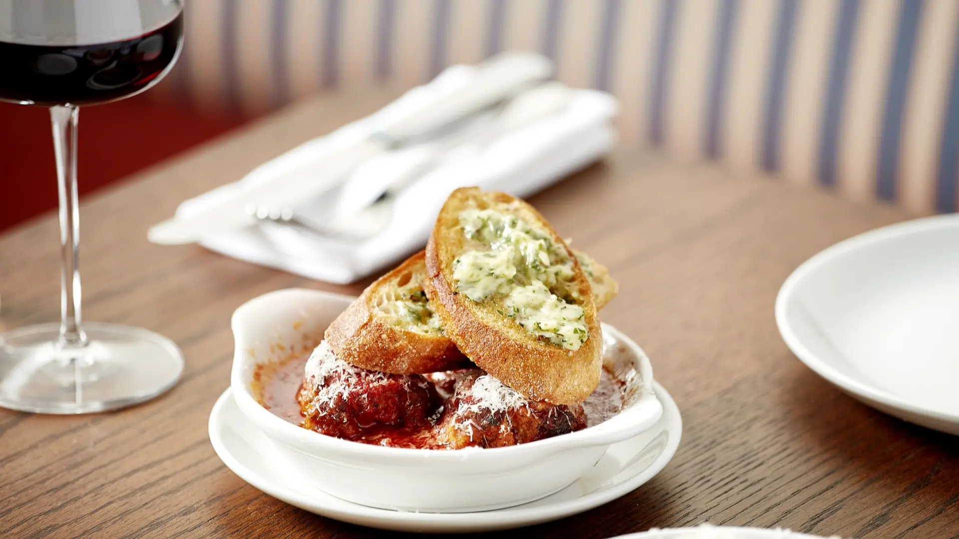 Hotel review Restaurants & Bars' - Treehouse Hotel London - 25