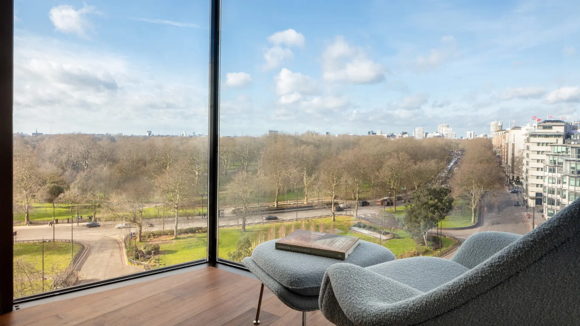 Hotel review Location' - Four Seasons Hotel London at Park Lane - 2