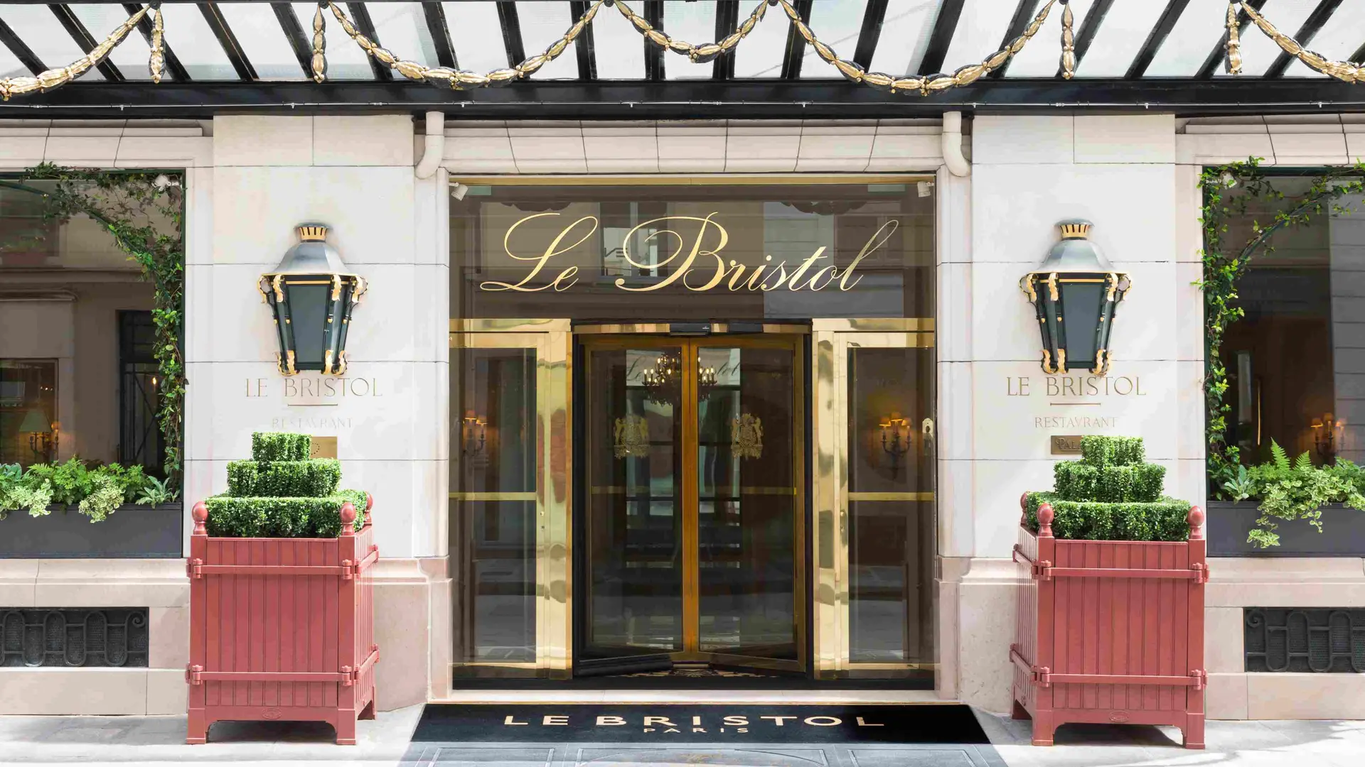 Review of Le Bristol Paris - 9
