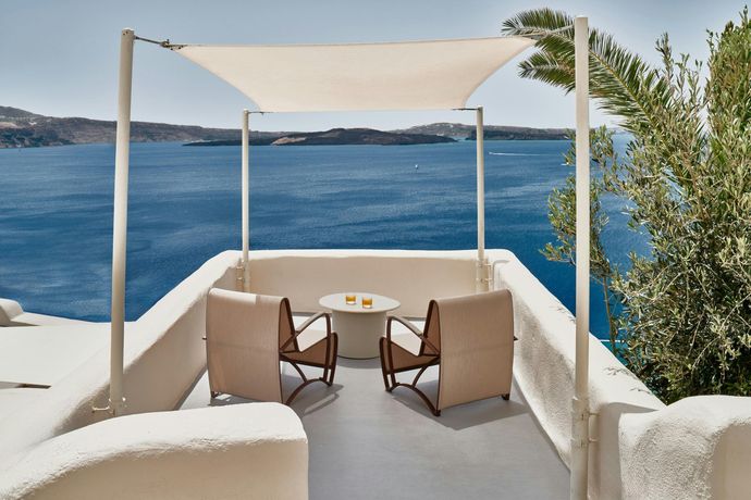 Verified hotel review - Mystique, a Luxury Collection Hotel, Santorini - 1