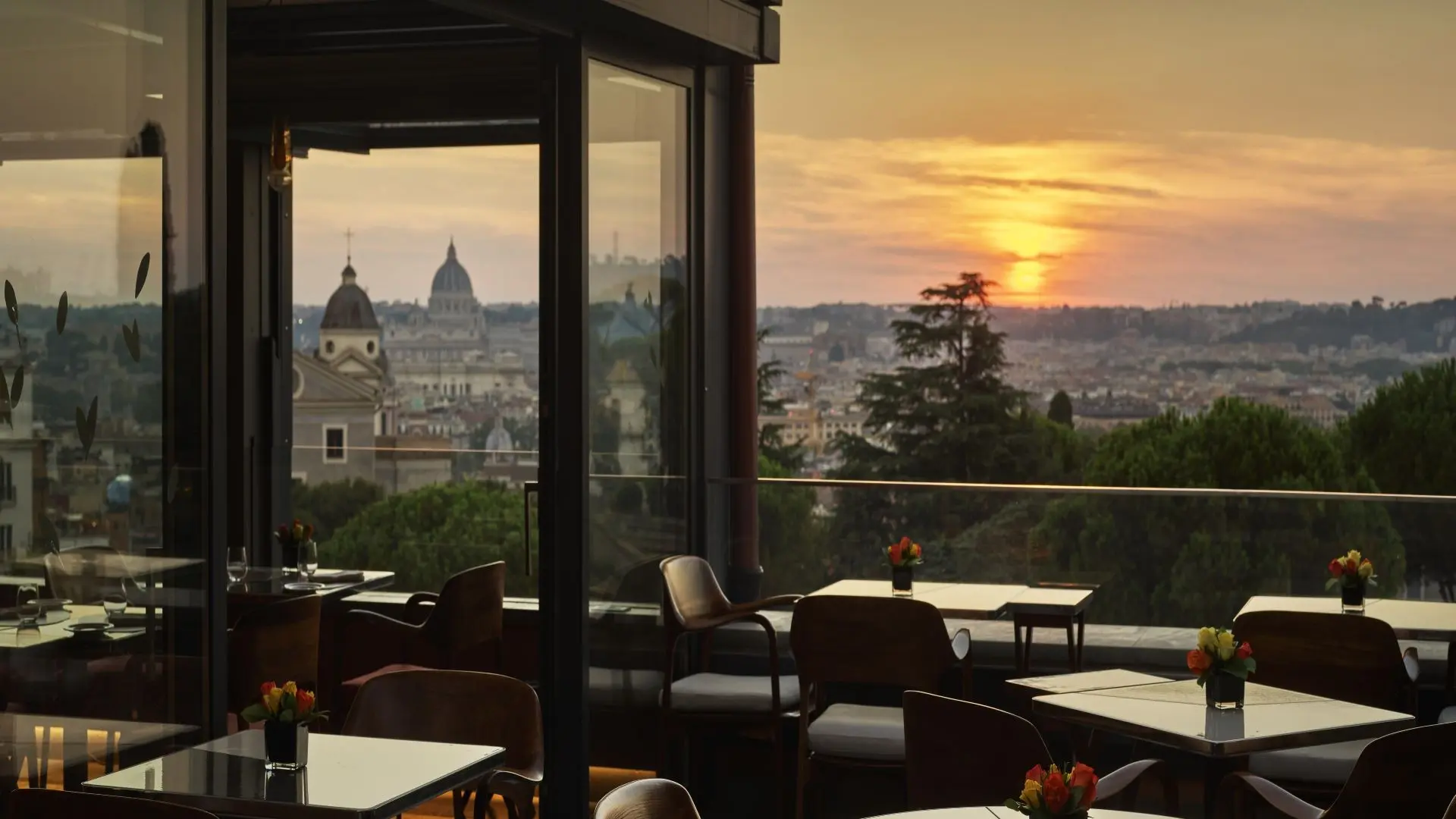 Hotel review Restaurants & Bars' - Hotel Eden - Dorchester Collection - 0