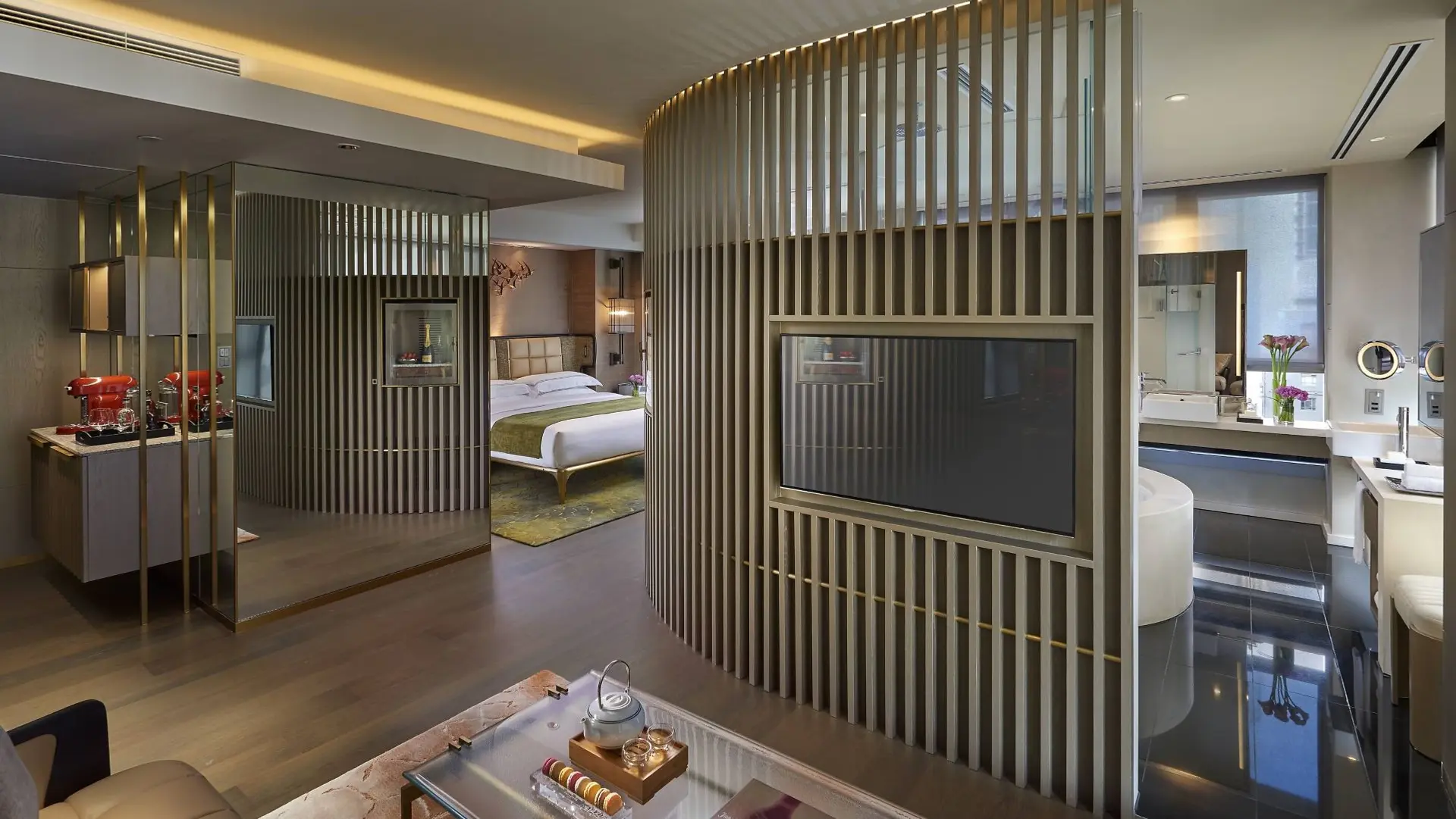 Review of The Landmark Mandarin Oriental Hong Kong