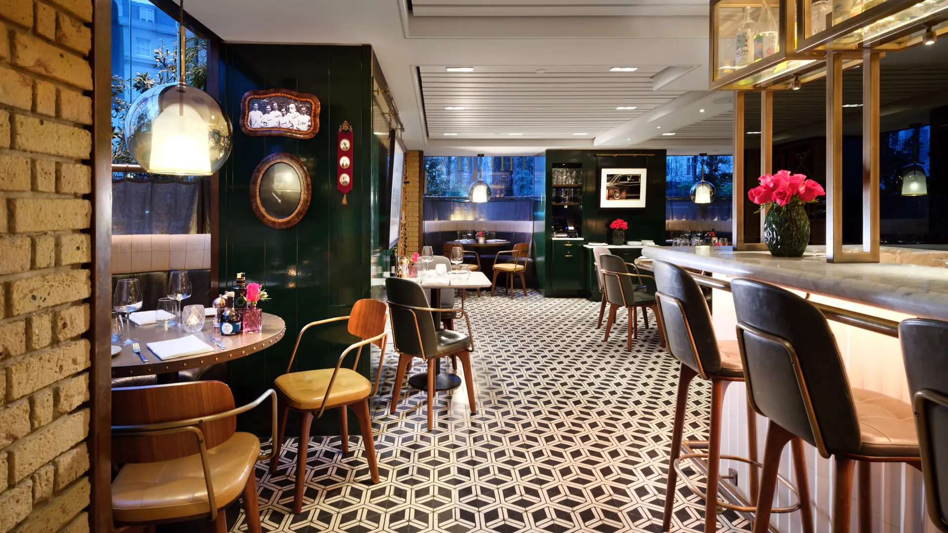 Review of The Hari - London - 17