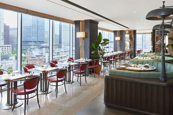 Verified hotel review - Four Seasons Hotel Tokyo at Marunouchi - 8