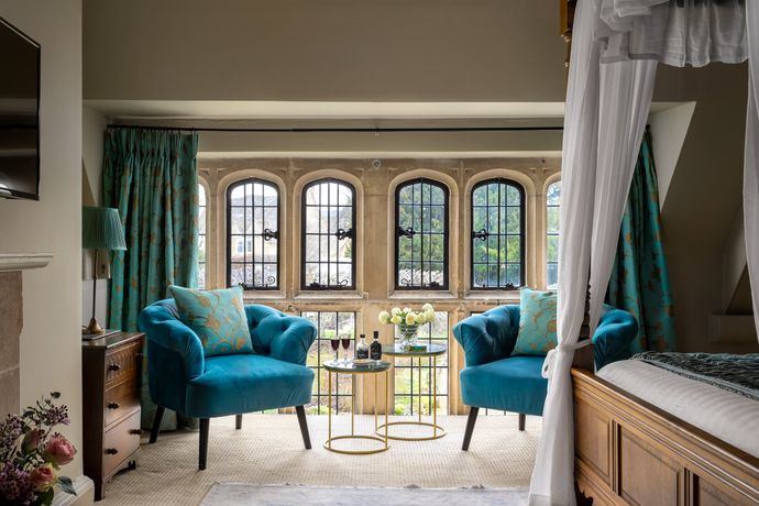 Abbots Grange Manor House - 25