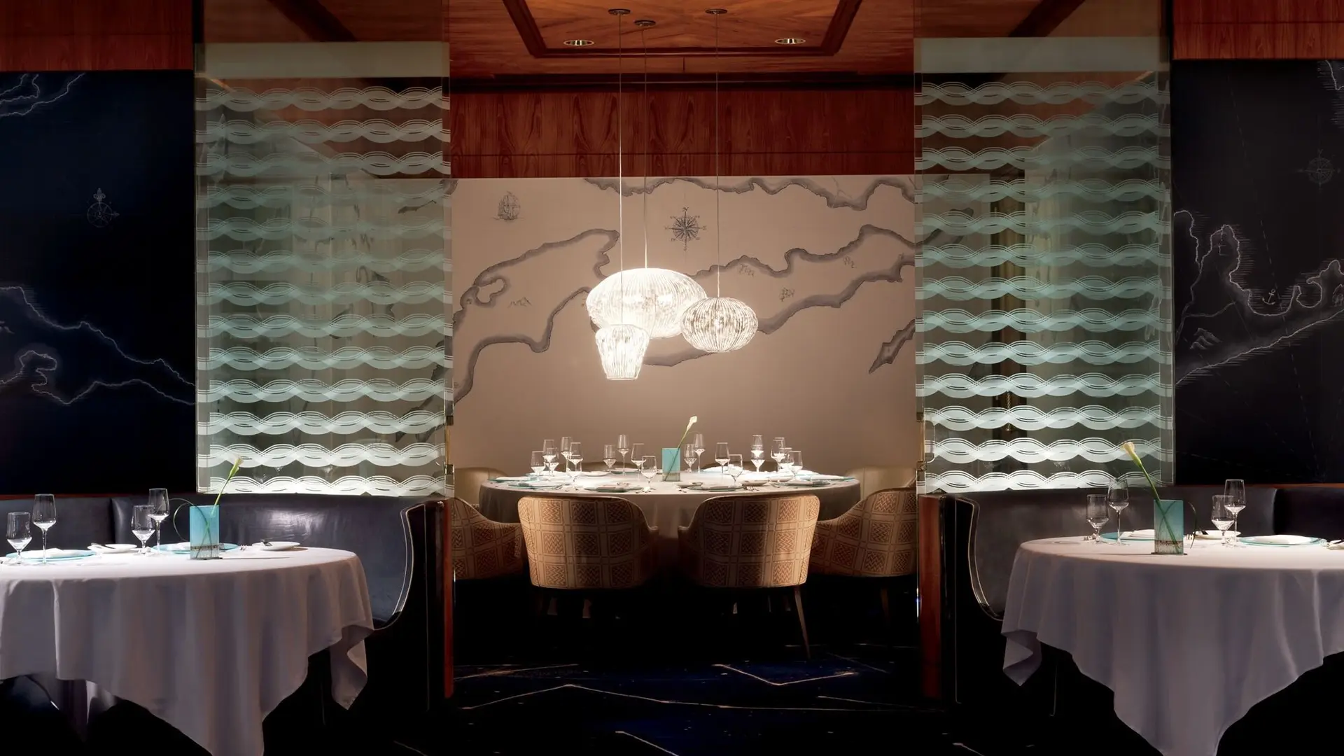 Hotel review Restaurants & Bars' - The Ritz-Carlton, Grand Cayman - 1