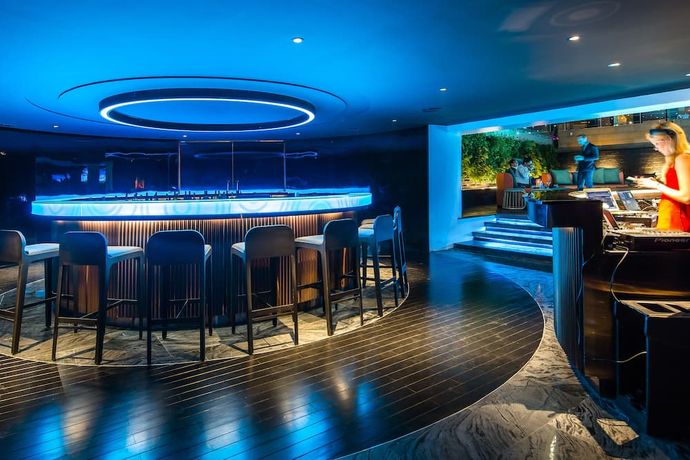 Tower Club At lebua - 25