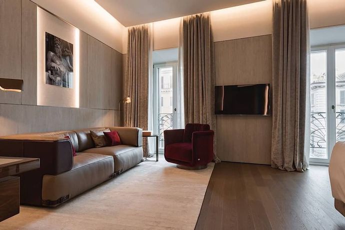 Verified hotel review - Fendi Private Suites - 26