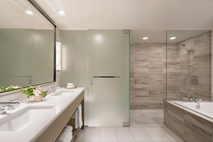 Verified hotel review - The Ritz-Carlton Residences Waikiki Beach Hotel - 50