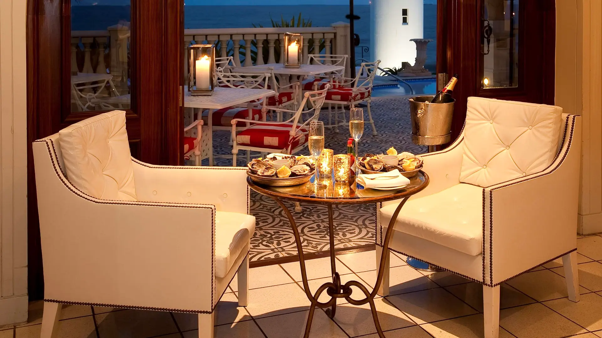 Hotel review Restaurants & Bars' - The Oyster Box - 5