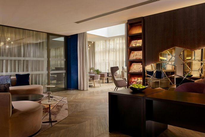 Sheraton Grand Hotel & Spa - 12