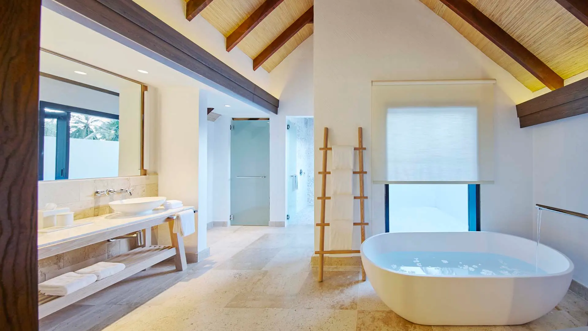 Review of COMO Maalifushi - 13