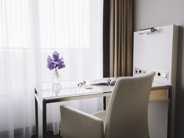 Pullman Berlin Schweizerhof - 4