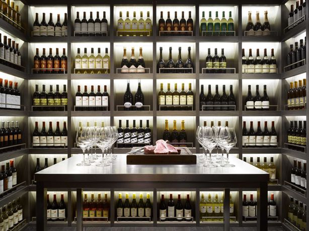 Verified hotel review - The Emblem Hotel - 24