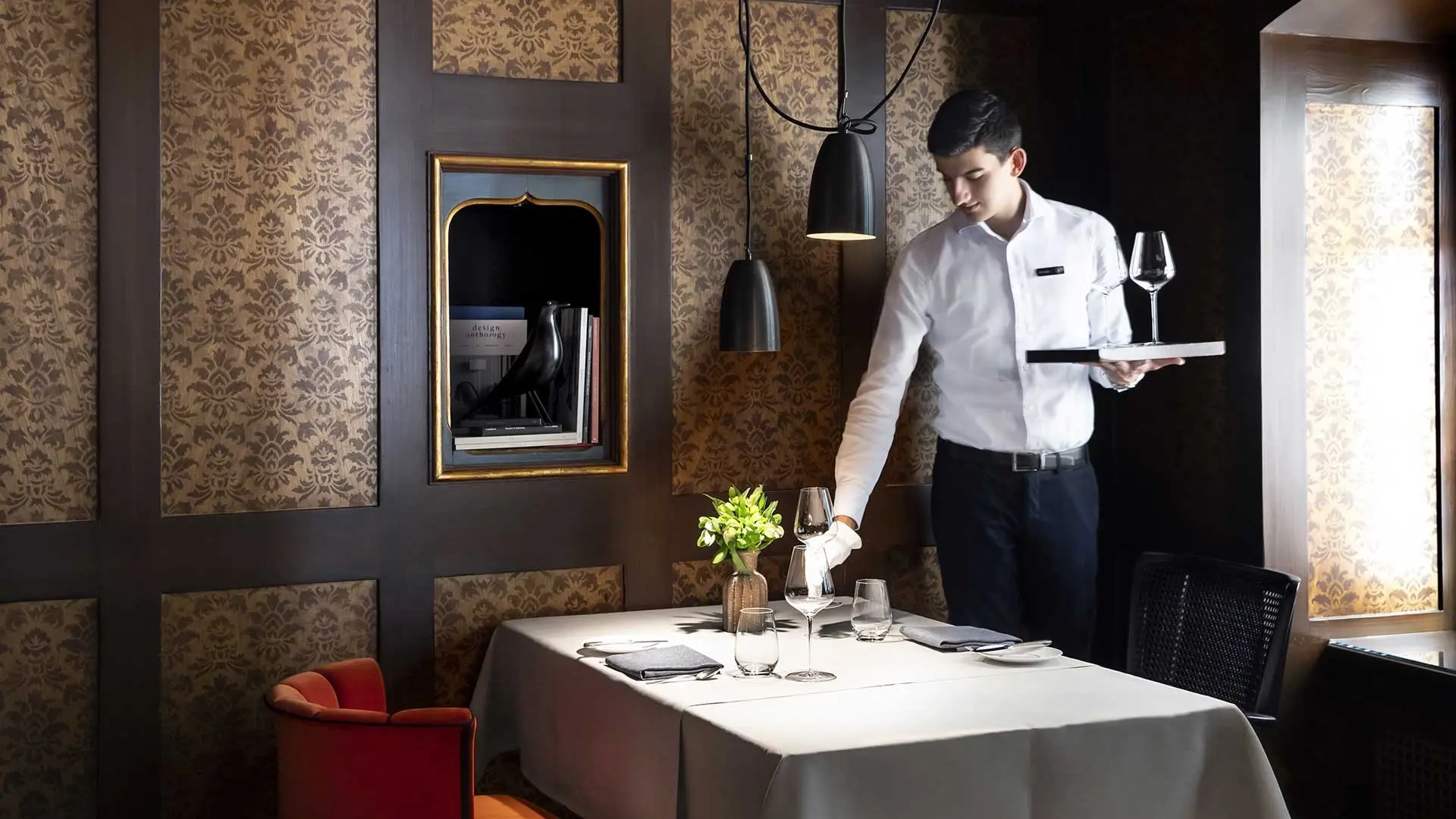 Hotel review Restaurants & Bars' - Widder Hotel - 2