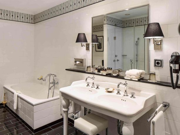 Fairmont Hotel Vier Jahreszeiten - 6