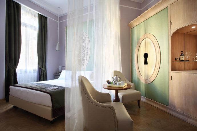 Verified hotel review - Chateau Monfort - 28