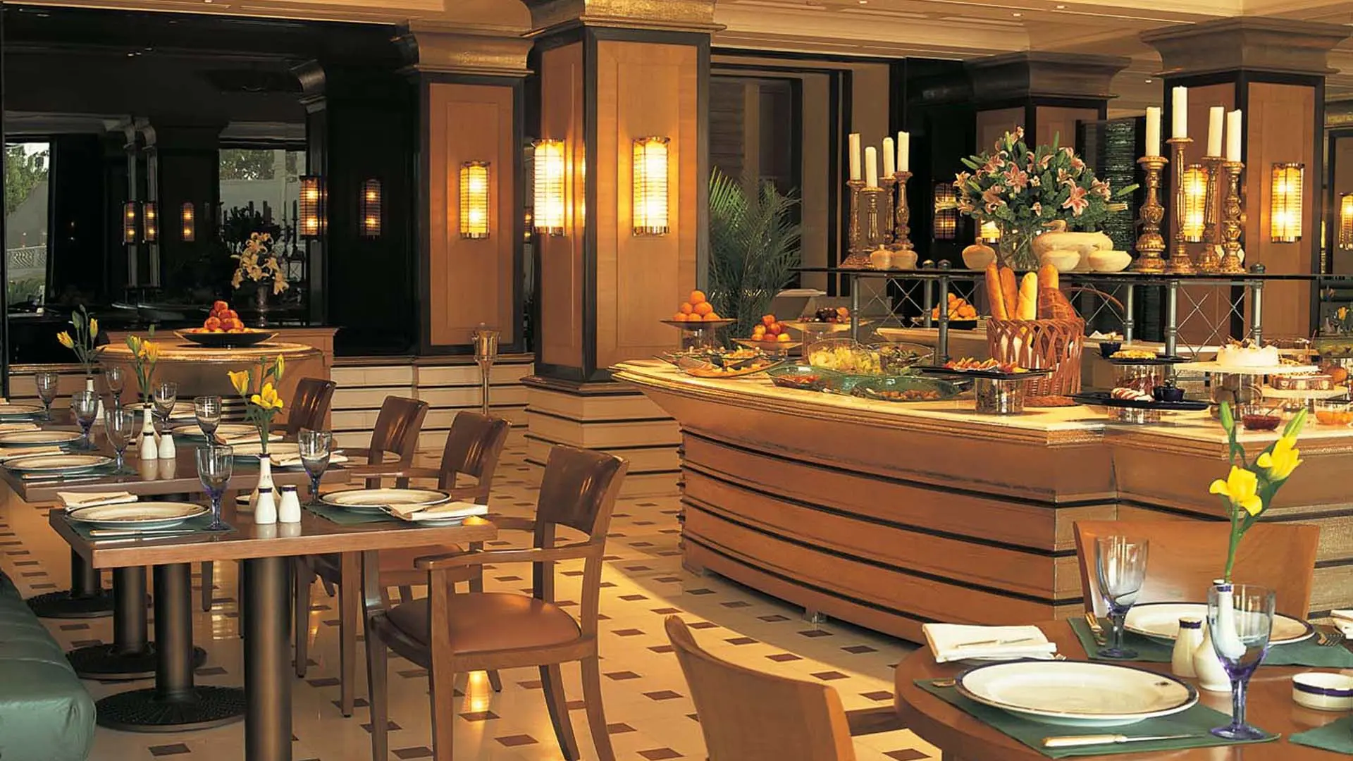 Hotel review Restaurants & Bars' - The Oberoi Amarvilas Agra - 0