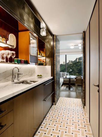 Verified hotel review - Island Shangri-La Hong Kong - 33