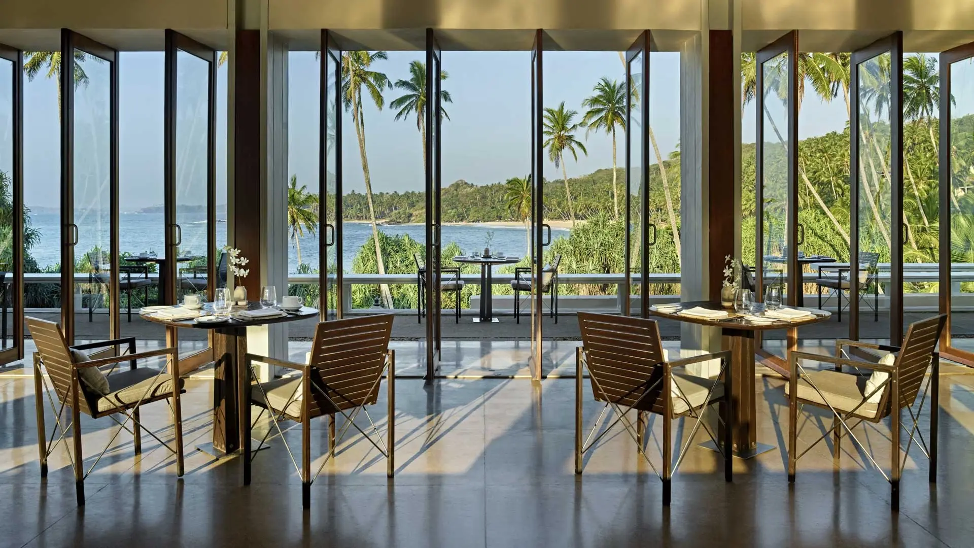 Hotel review Restaurants & Bars' - Amanwella - 0