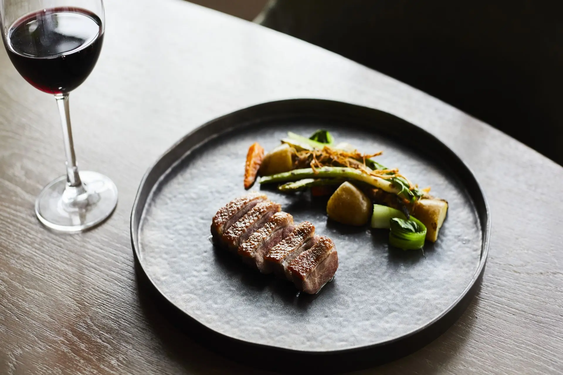 Hotel review Restaurants & Bars' - Foxhills Club & Resort - 2