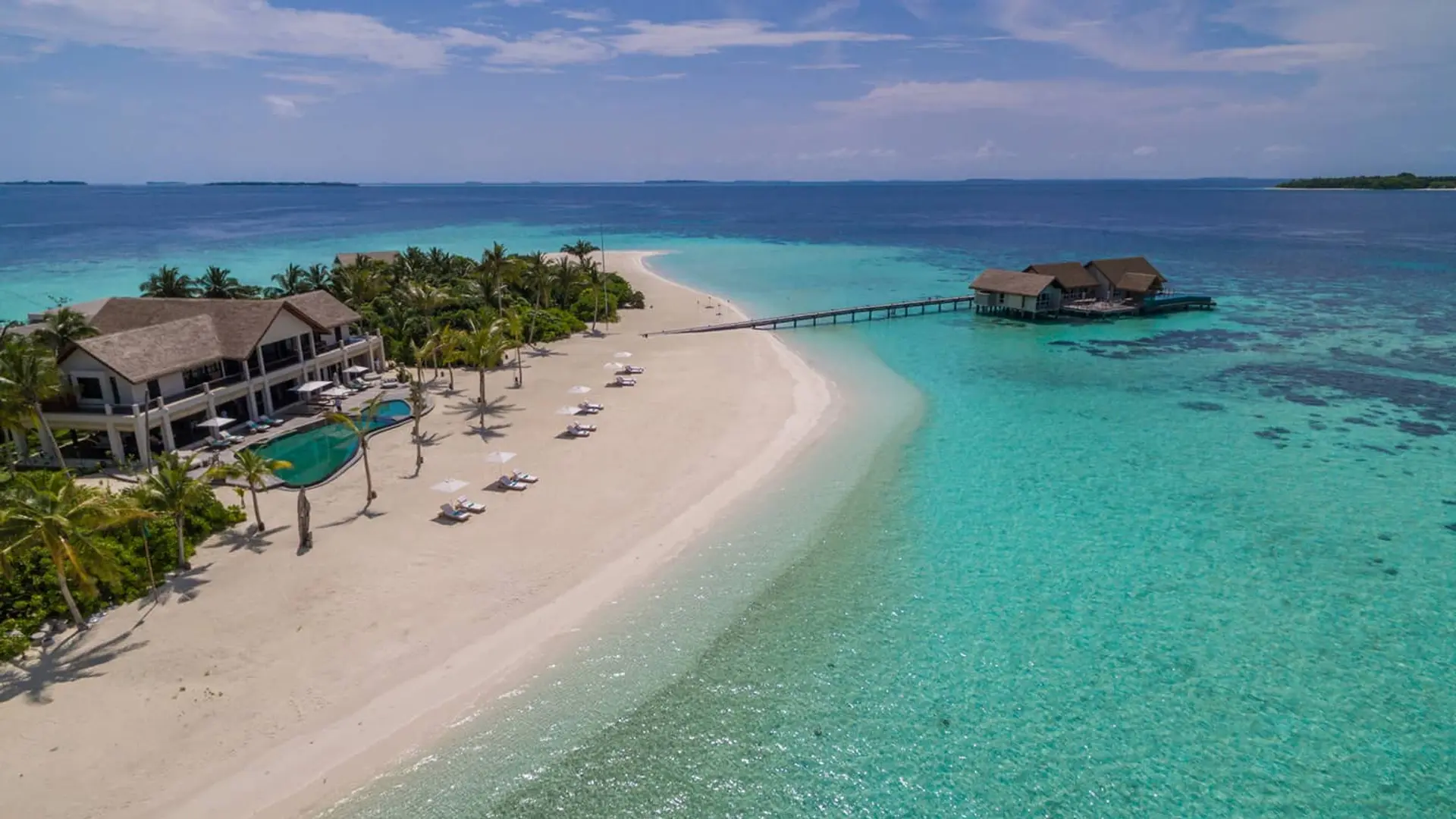 Review of Four Seasons Private Island Maldives Voavah - 7