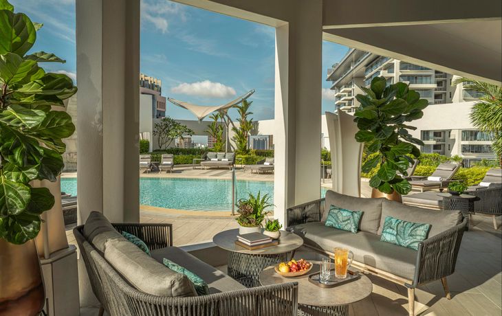 Verified hotel review - Four Seasons Hotel Singapore - 4