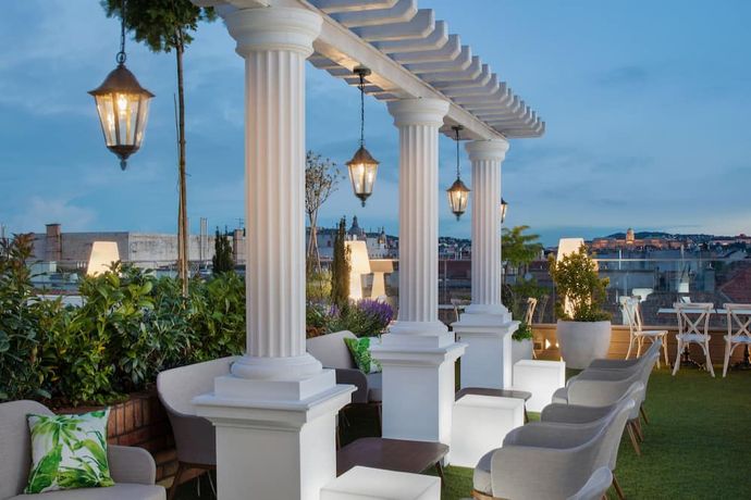 Verified hotel review - Mystery Hotel Budapest - 11