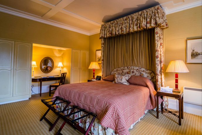 Inverlochy Castle - 39