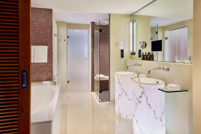 Verified hotel review - JW Marriott Hotel Frankfurt  - 27